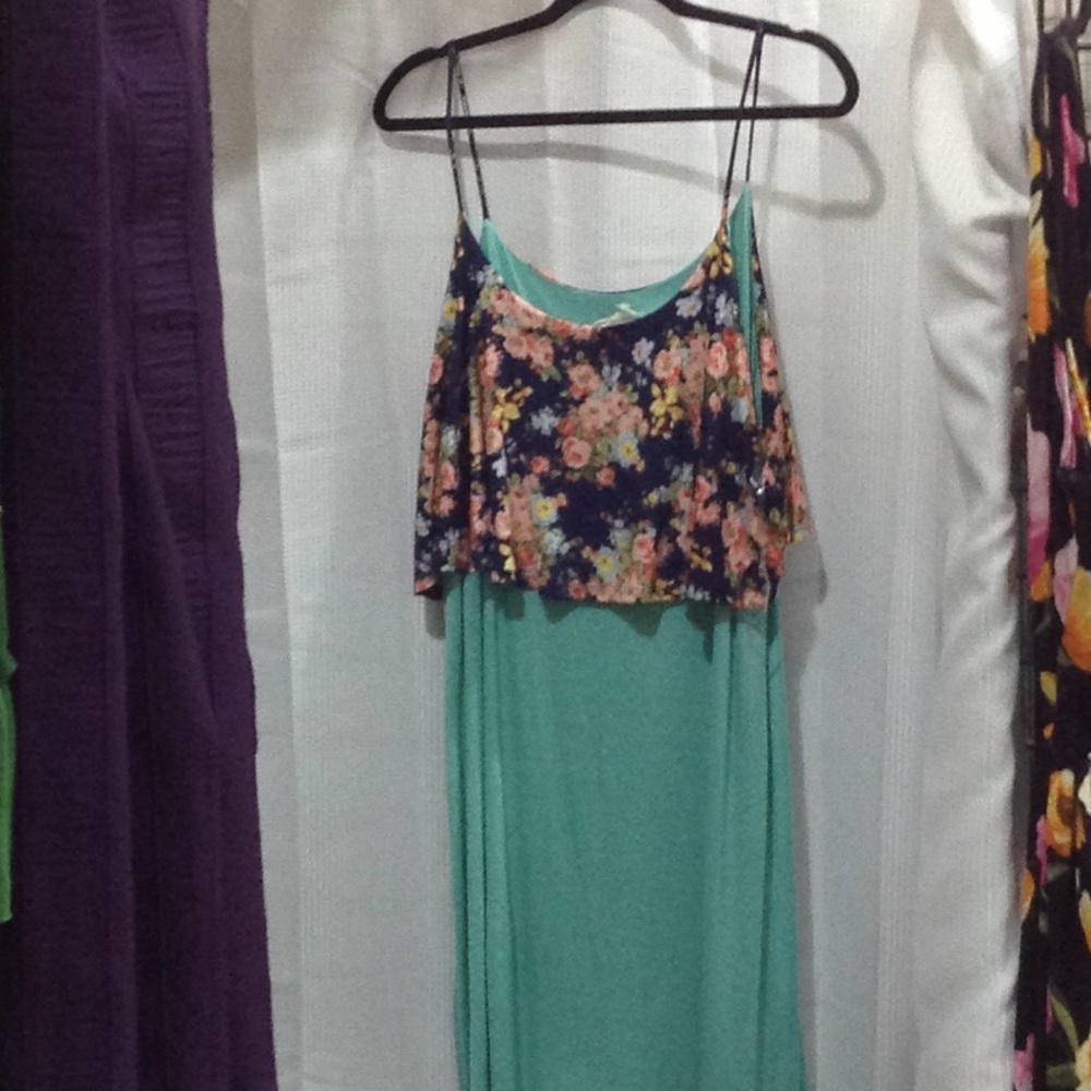 Floral blue dress
